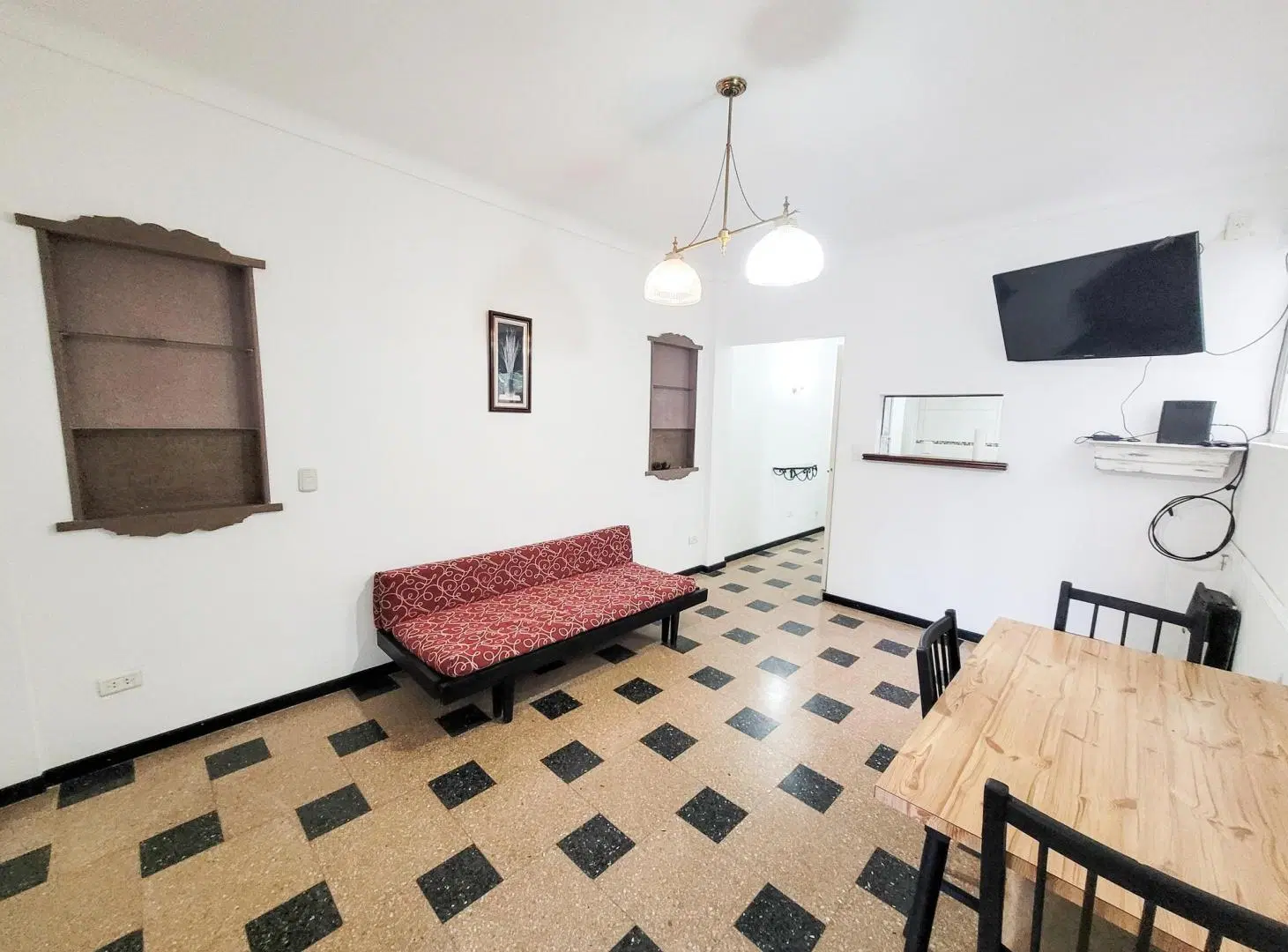 Departamento 2 ambientes a la calle - Garay y Arenales 8
