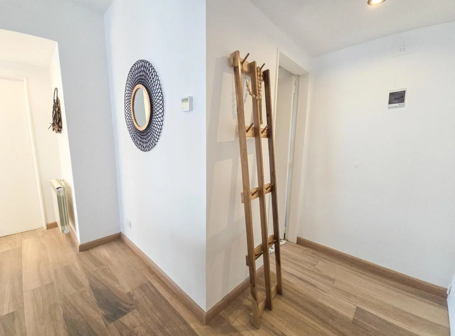 Departamento 2 amb. con balcón francés - A. Brown y Lamadrid 2