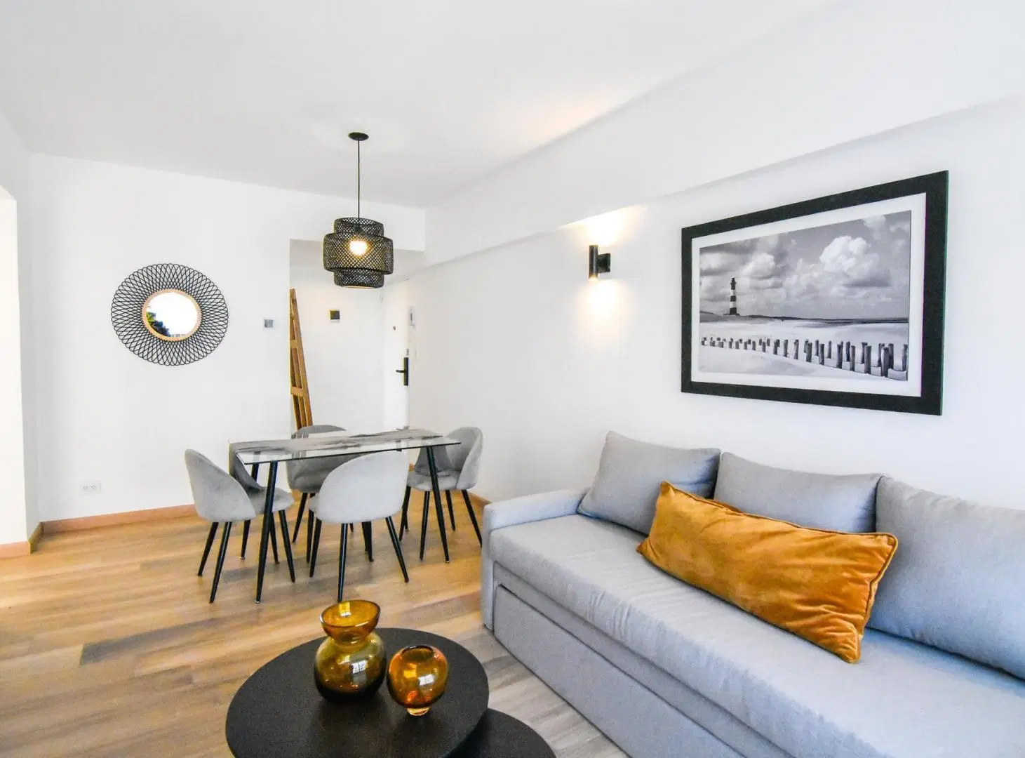 Departamento 2 amb. con balcón francés - A. Brown y Lamadrid 1