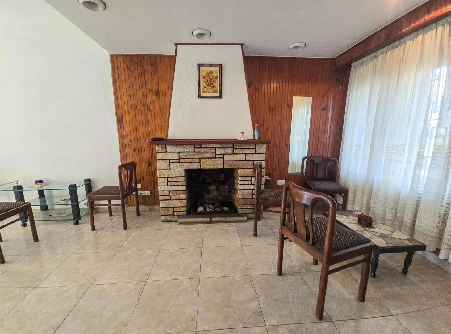 Chalet 3 amb. parque, garage + Depto. 2 amb. - Sarmiento y Pringles 5