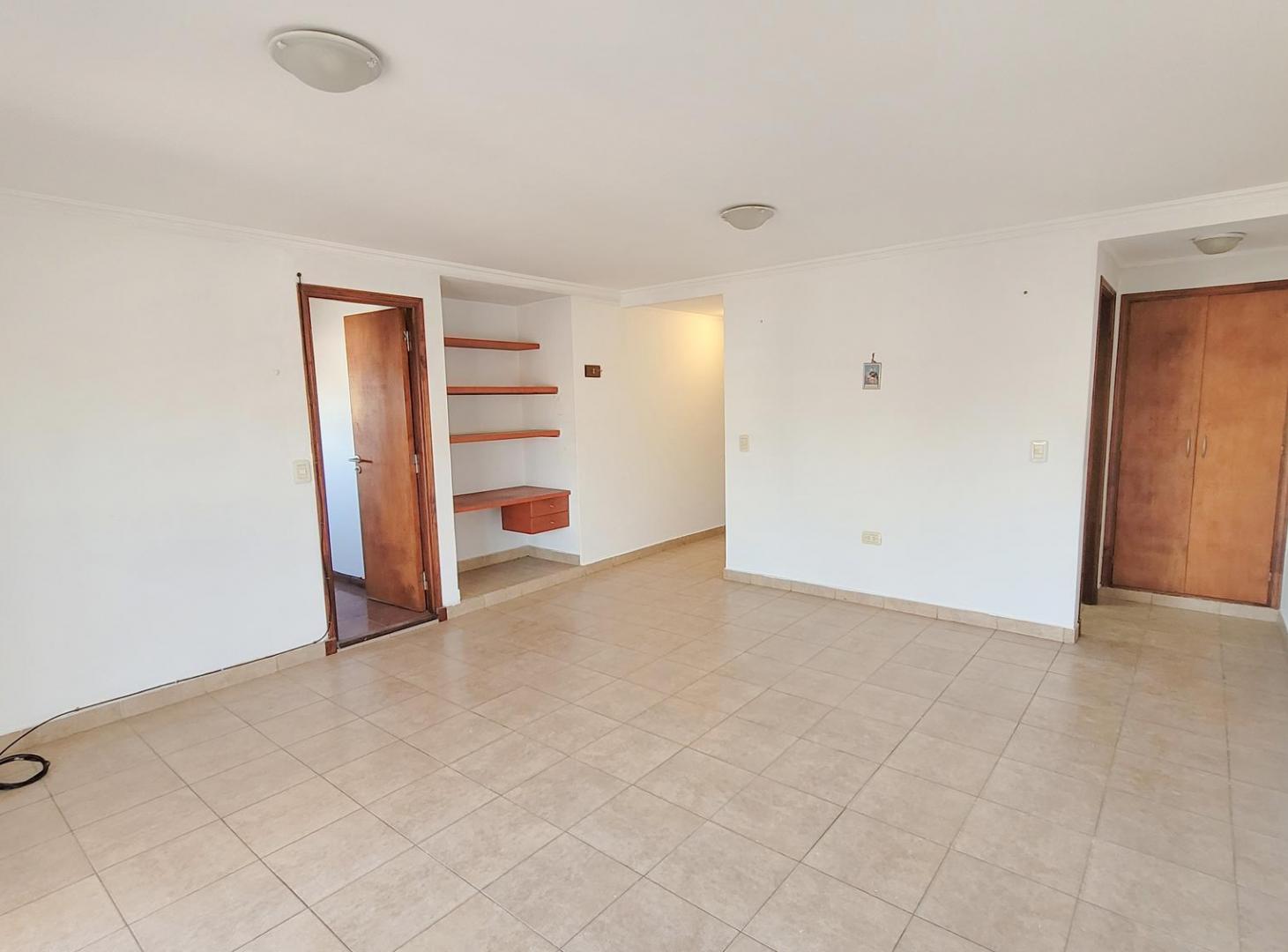 Foto de Departamento 2 amb. amplio, externo - Roca y San Juan, imagen 3