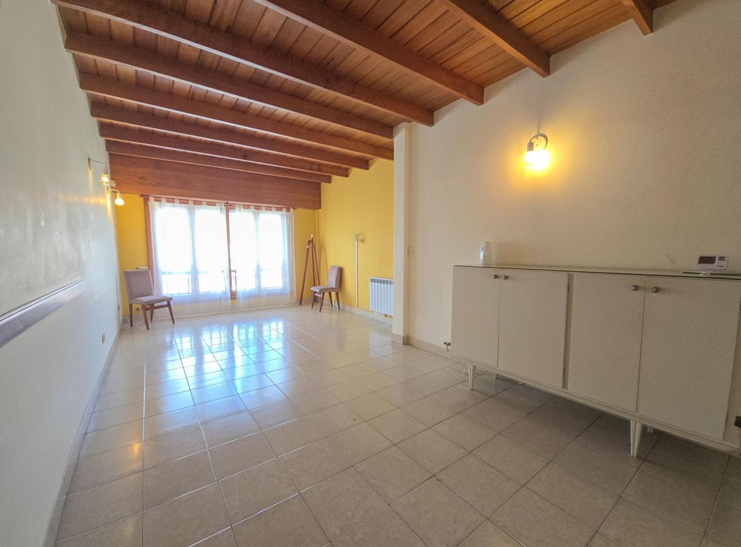Foto de Departamento 2 amb. con patio (1° piso por esc.) - Funes y Avellaneda, imagen 5