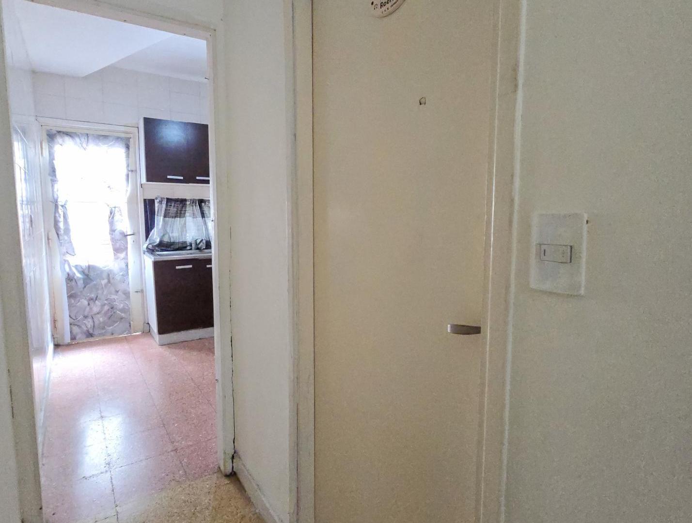 Foto de Dúplex 3 amb. con patio al frente - Apto crédito - Parque Luro, imagen 4