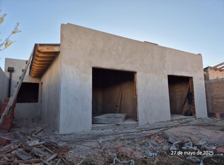 Casas en Bloquue en Construccion, Barrio Altos de Alberdi II, Plottier 5