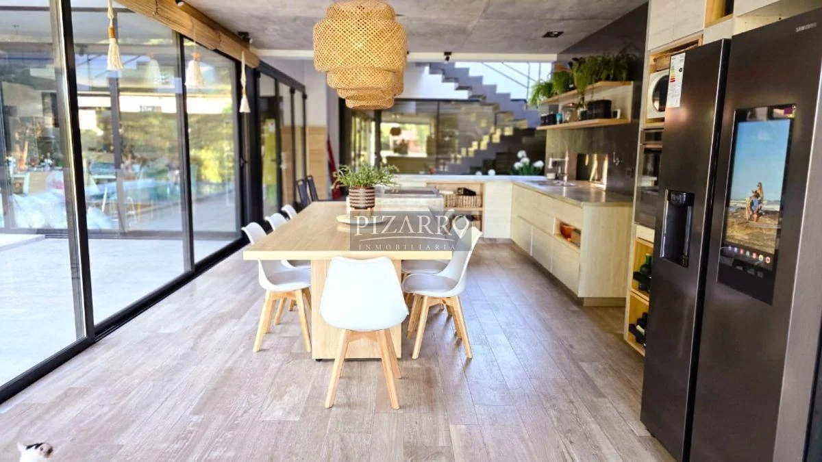 Foto de Alquiler Casa Gerencial - Barrio La Zagala, imagen 5