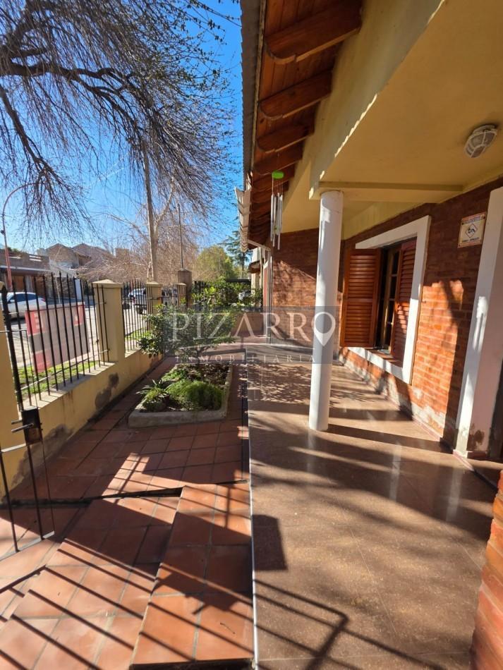 Foto de Venta Casa 4 Dormitorios - Cipolletti (B° Belgrano/Prieto) APTA CREDITO, imagen 3