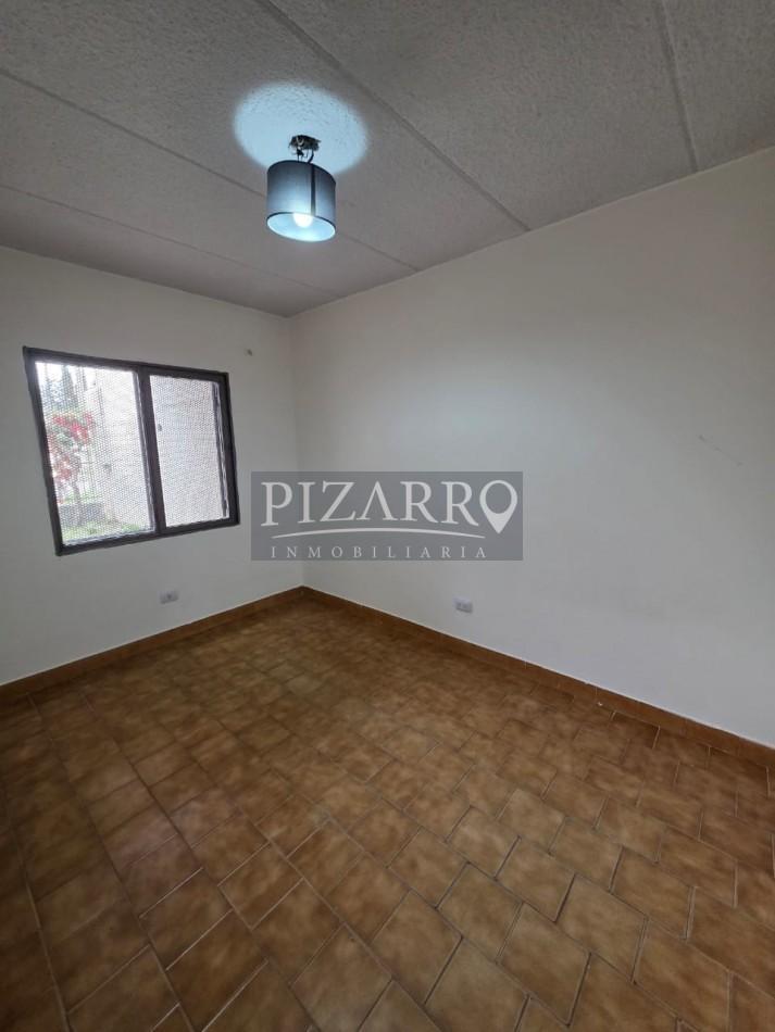 Foto de Casa tres dormitorios, Barrio Cumelen., imagen 3