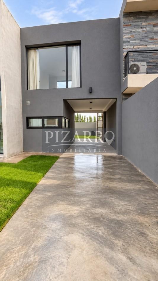 Foto de Alquiler Casa 3 Dorm. - Parques de Talero, imagen 1