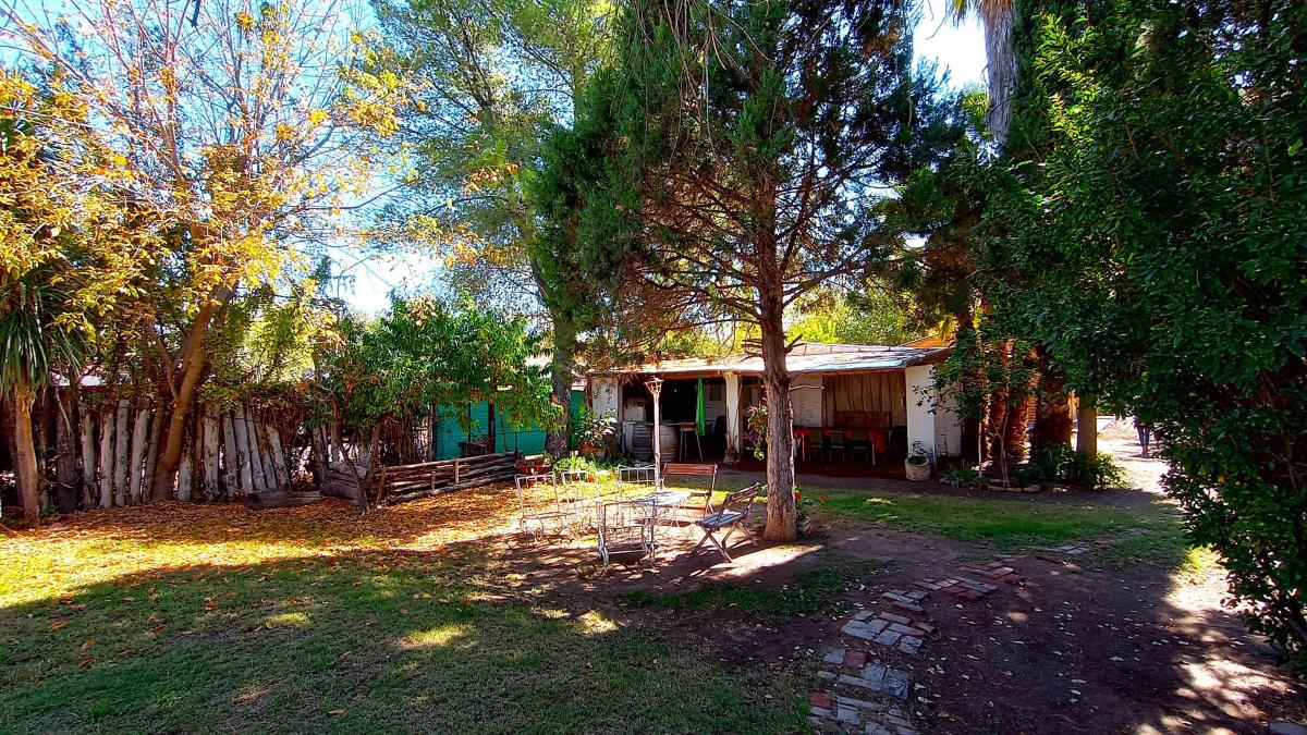 Casona en Venta Parquizado + Piscina 5