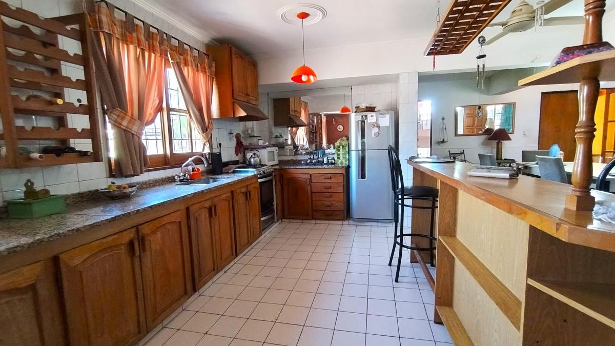 Vendo Casa Esquina Adyacente Al Torreón 2