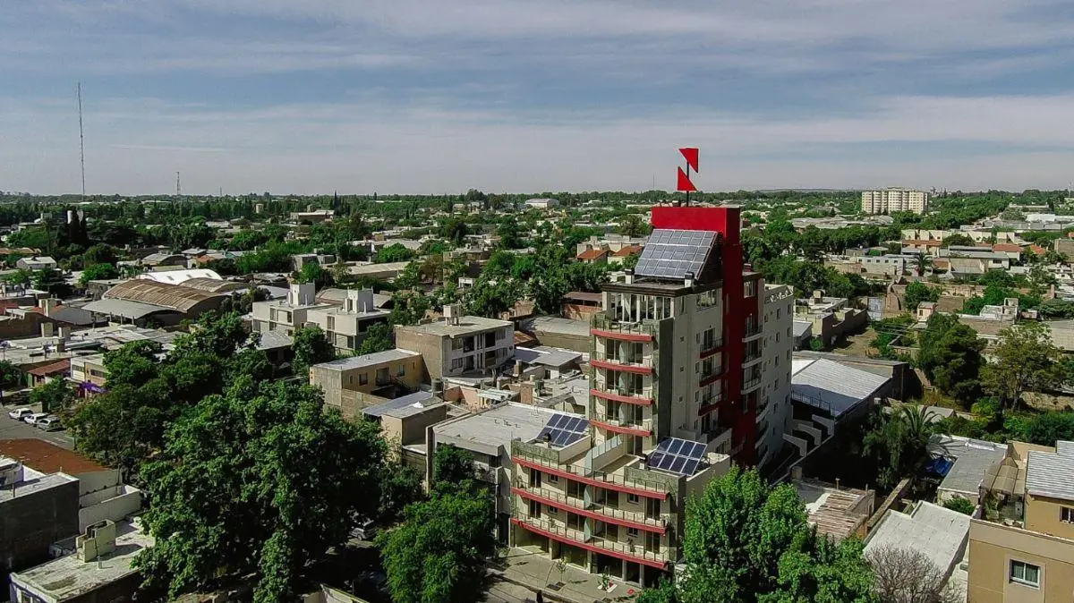 Departamento en alquiler c/ cochera en Godoy Cruz 2