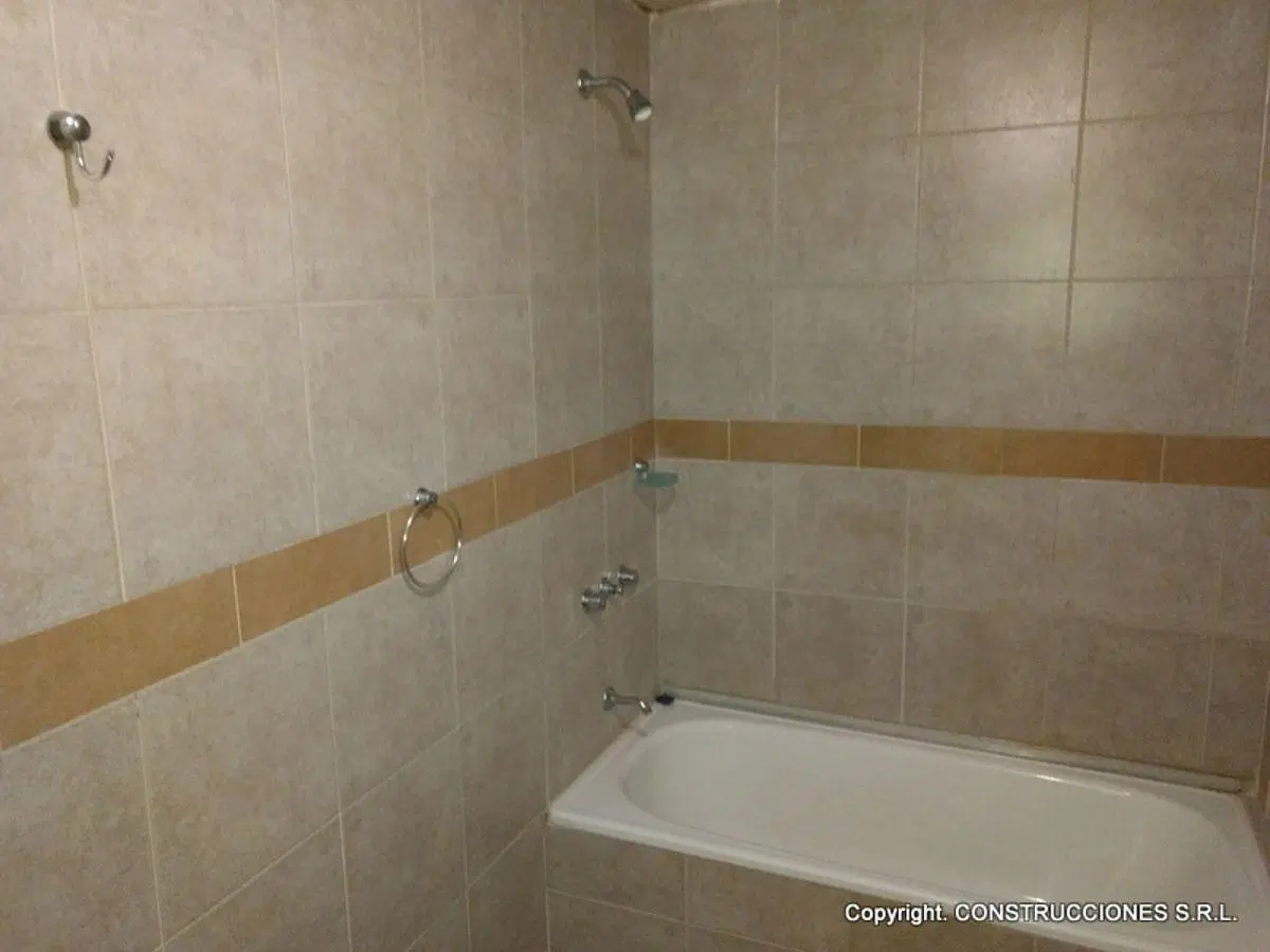 Departamento en alquiler c/ cochera en Villa Nueva 3
