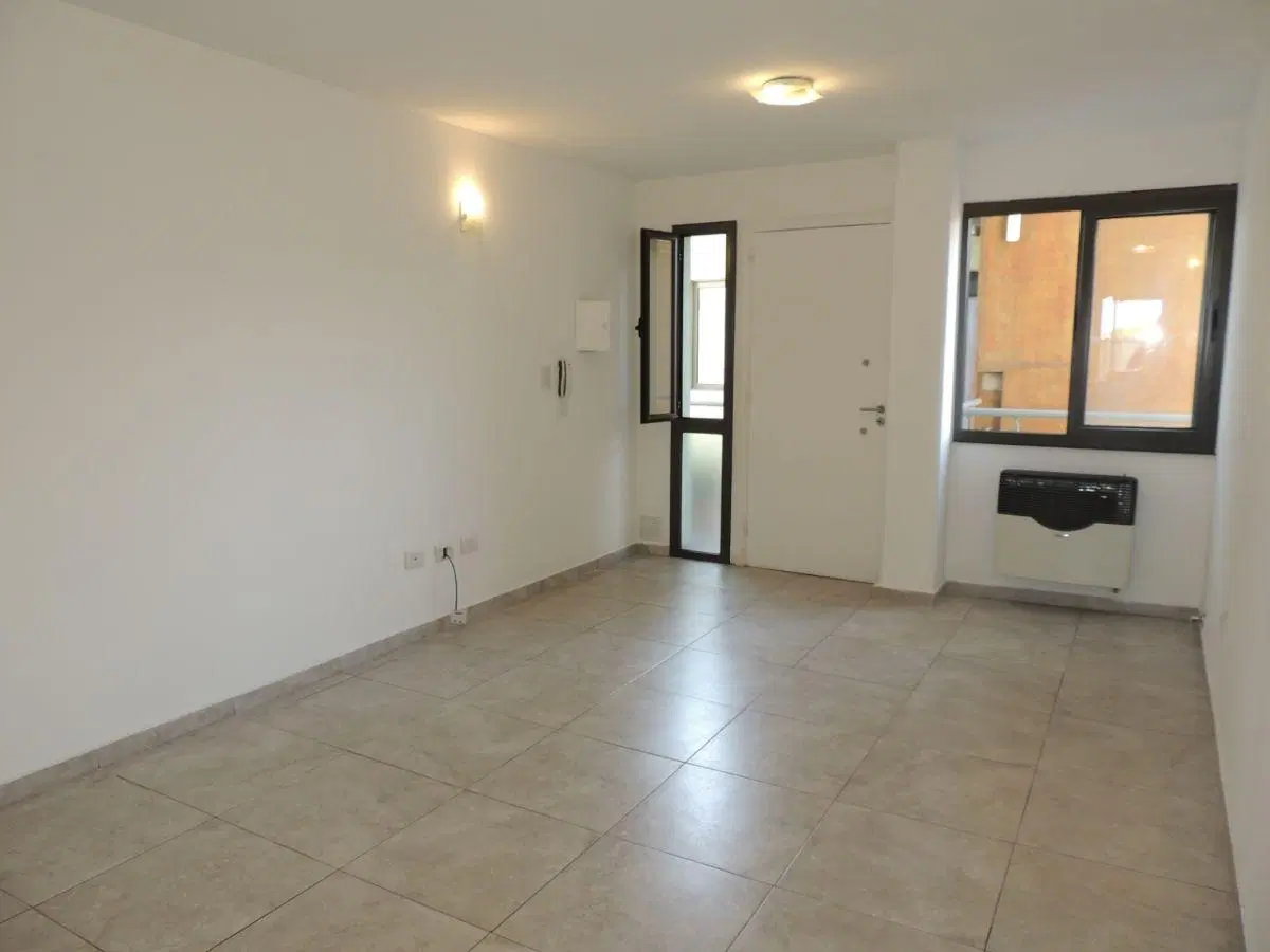 Departamento en alquiler c/ cochera en Dorrego 3