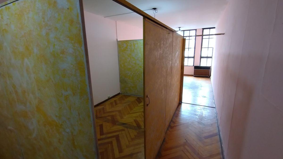 Foto de Oficina en alquiler ubicado en 2.ª Sección Barrio Cívico, imagen 1
