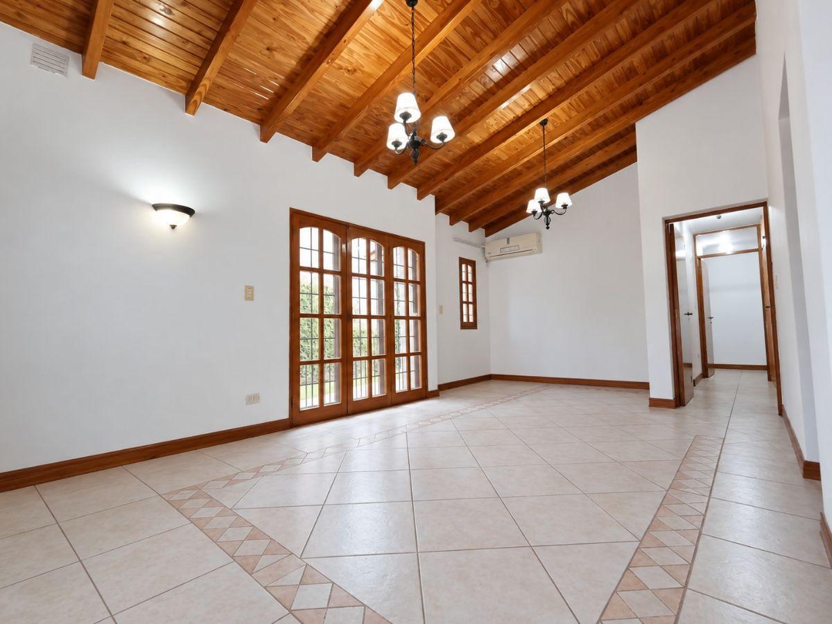 Foto de ALQUILO CASA HUERTO DEL SOL, CHACRAS, imagen 2