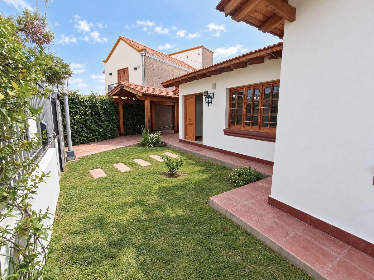 Foto de ALQUILO CASA HUERTO DEL SOL, CHACRAS, imagen 1