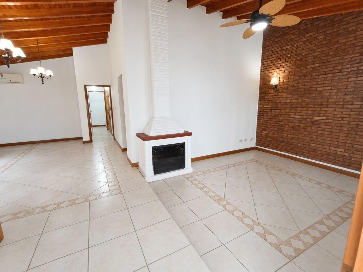 Foto de ALQUILO CASA HUERTO DEL SOL, CHACRAS, imagen 3