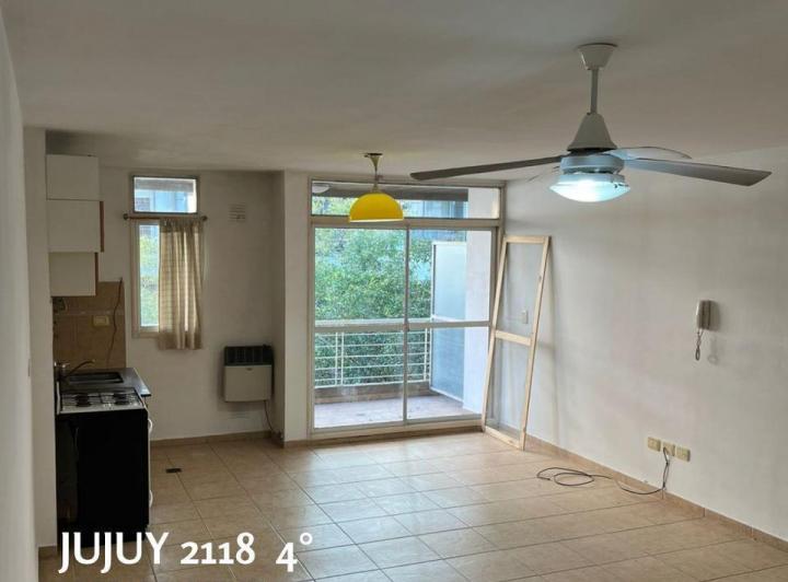 Departamento en jujuy al 2100 4° piso 3