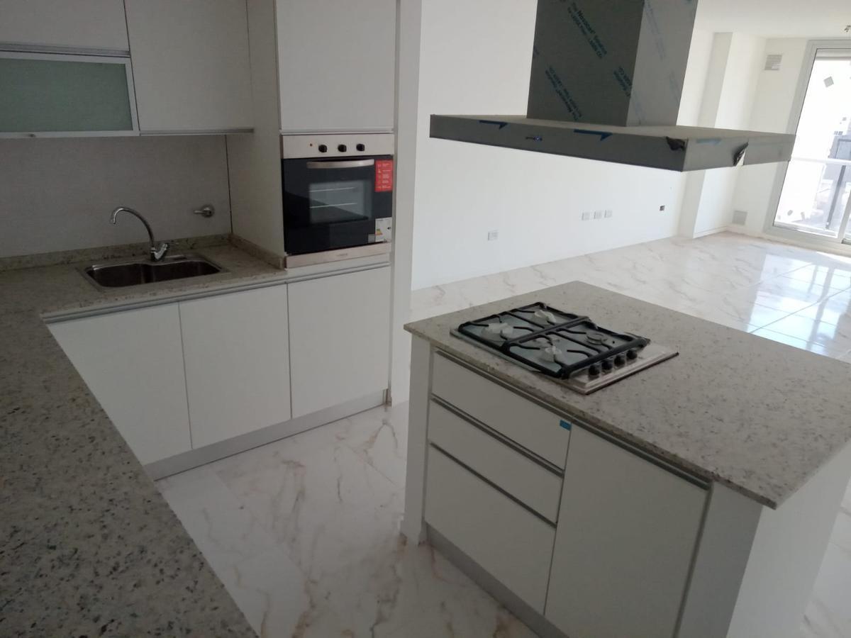 Piso Exclusivo 3 dormitorios Cochera - Estrenar