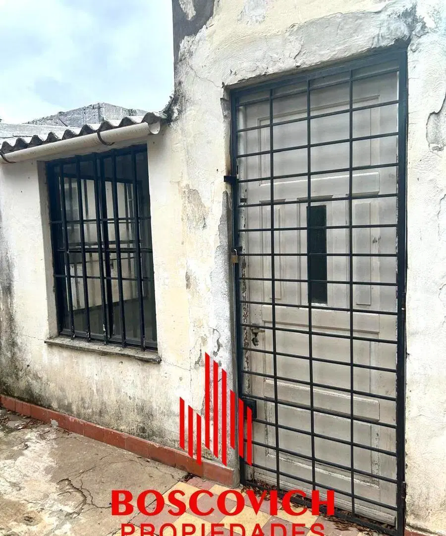 Casa en Alberdi 4