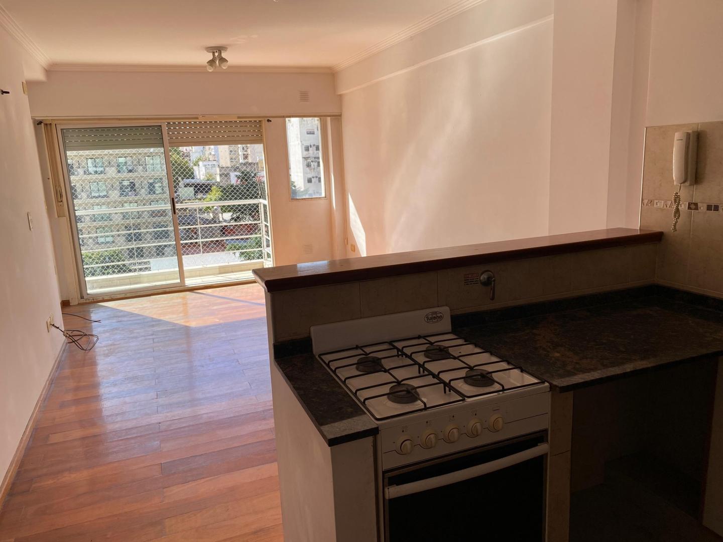 Foto de Monoambiente Balcón Vista abierta Flores, imagen 2