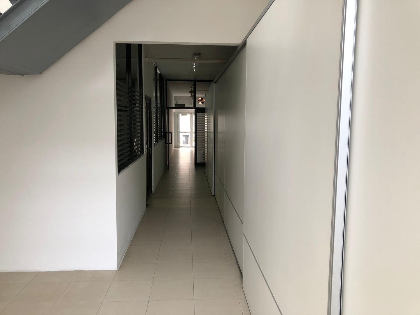 Foto de Alquiler Casa comercial en Villa Santa Rita Flores, imagen 2