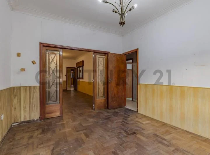 Casa en alquiler en La Plata 1