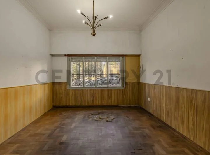 Casa en alquiler en La Plata 3