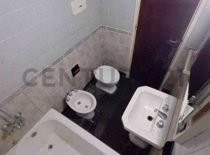 Departamento 1 dormitorio en alquiler en La plata 2
