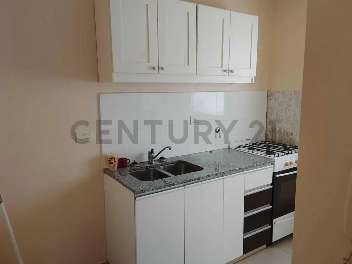 Departamento de 1 dormitorio en alquiler en La Plata 5