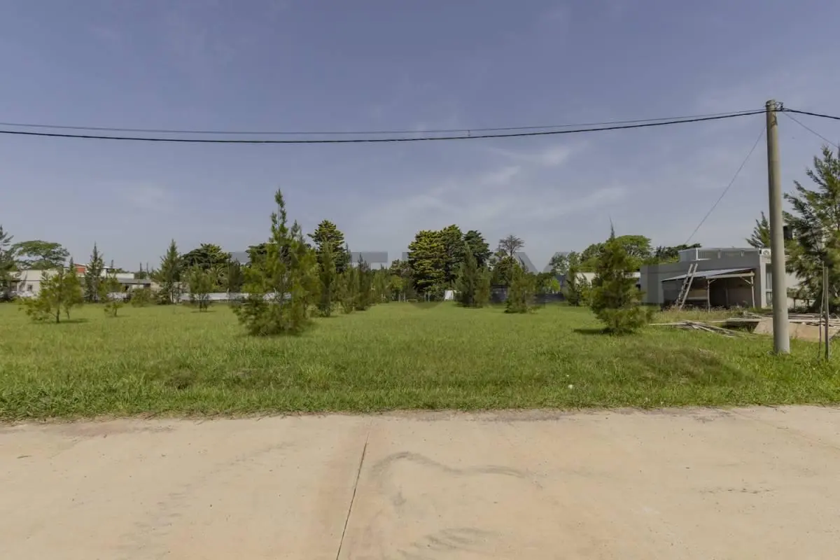 LOTE A LA VENTA EN SAN PATRICIO II 8