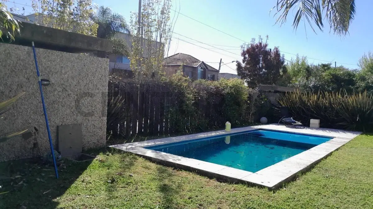Casa en alquiler de 3 dormitorios en Gonnet 4