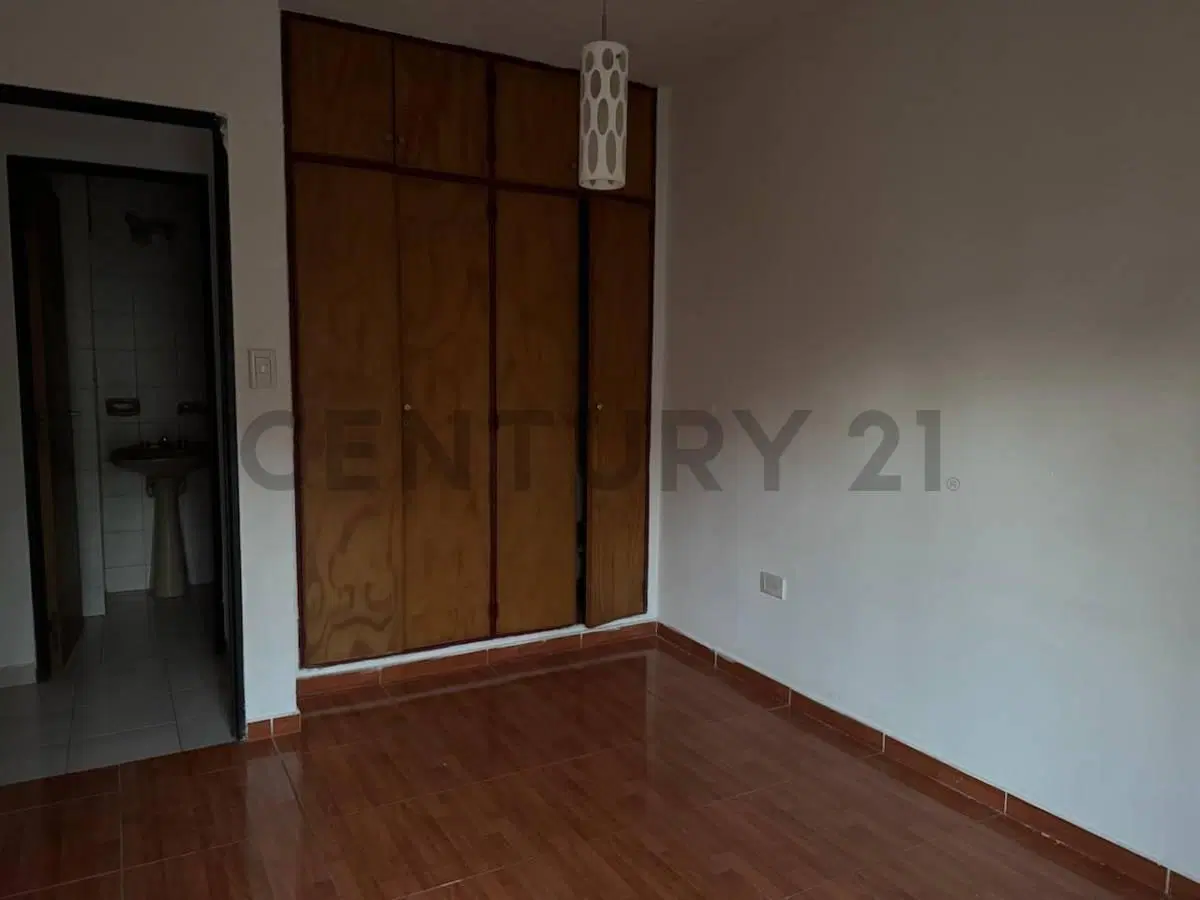 VENTA DE DEPARTAMENTO calle 49 entre 13 y 14 AL FRENTE -  ZONA TRIBUNALES - 3
