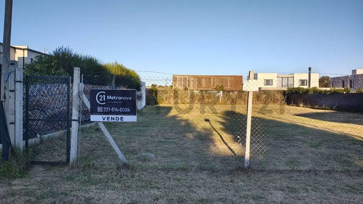 Lote de 10 x 35mts en venta en El Quimilar 3