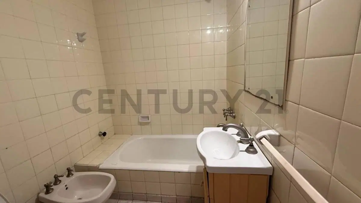 Departamento de 1 dormitorio, dos ambientes, en La Plata, Buenos Aires. 3