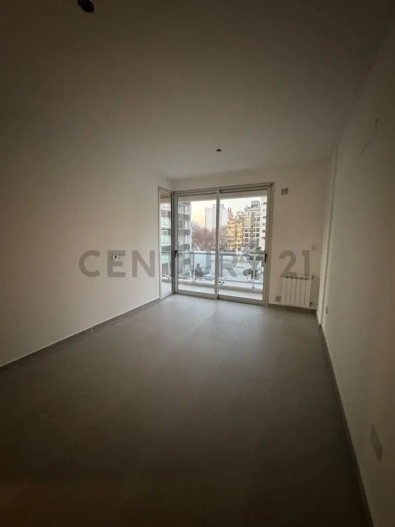 Departamento de 1 dormitorio en alquiler , en la Ciudad de La Plata 3