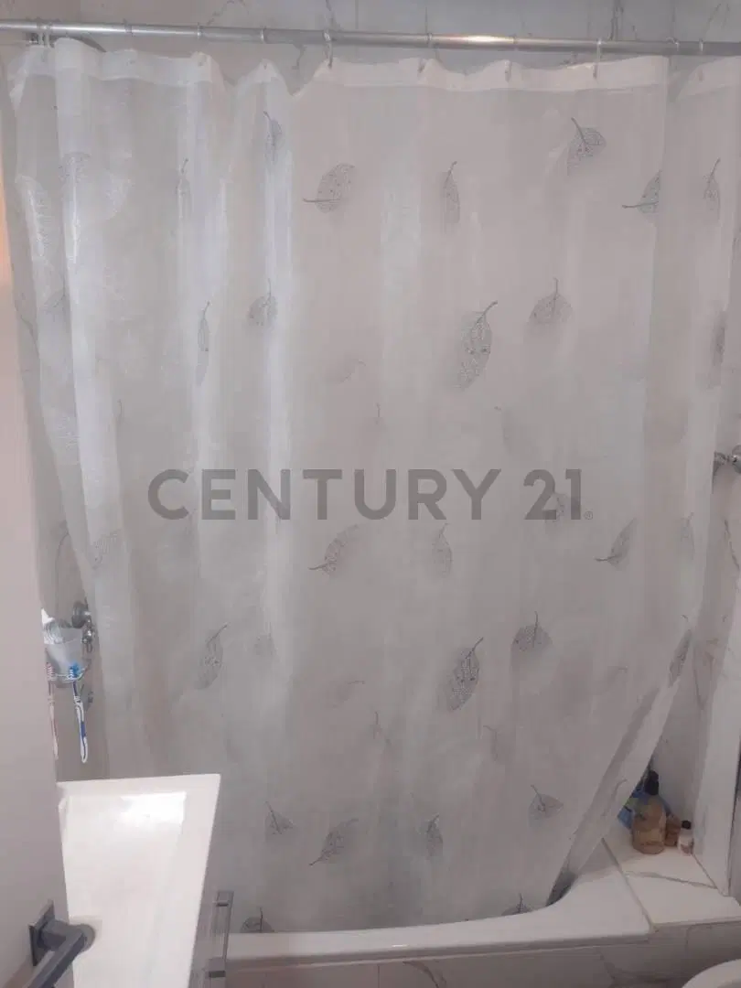 Departamento de 2 dormitorios en Venta en 67 entre 135 y 136 Los Hornos 3