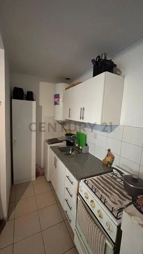 Departamento de 1 dormitorio en ALQUILER en La Plata 8