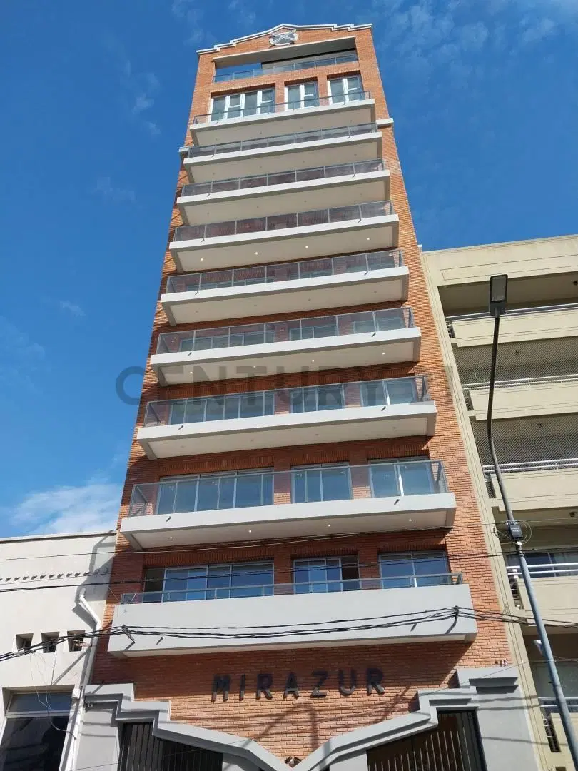 SEMIPISO DE 2 DORMITORIOS EN ALQUILER EN LA PLATA 2