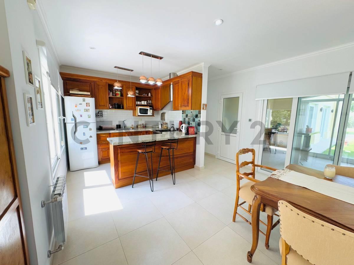 Foto de CASA EN ALQUILER MIRALAGOS 3 DORMITORIOS, imagen 4