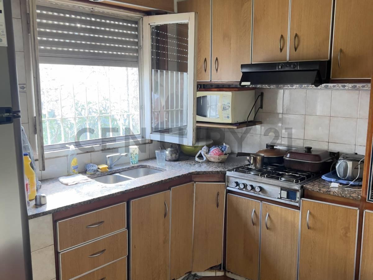 Foto de CASA A LA VENTA 3 DORMITORIOS Y PARQUE IDEAL DESARROLLADORES - CITY BELL, imagen 2