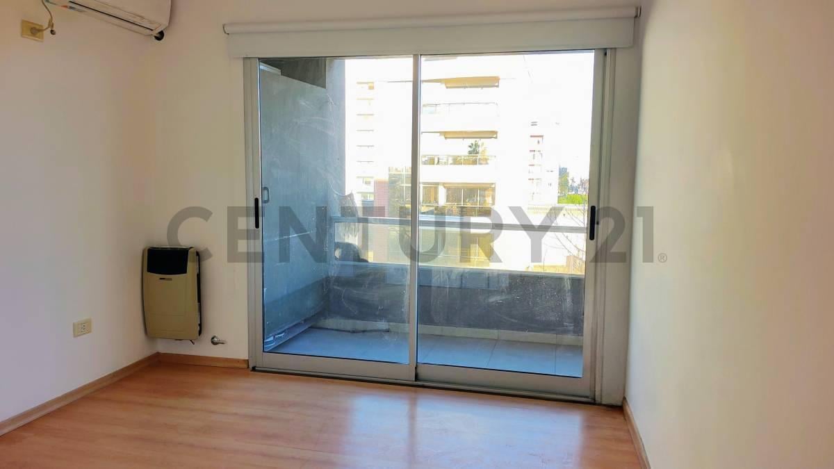 Foto de Semi Piso en Alquiler - 1 dormitorio con Cochera en La Plata, imagen 4