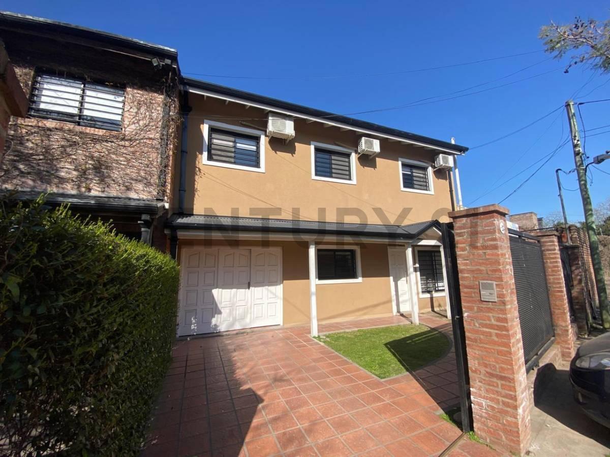 Foto de casa a la venta en city bell, imagen 1