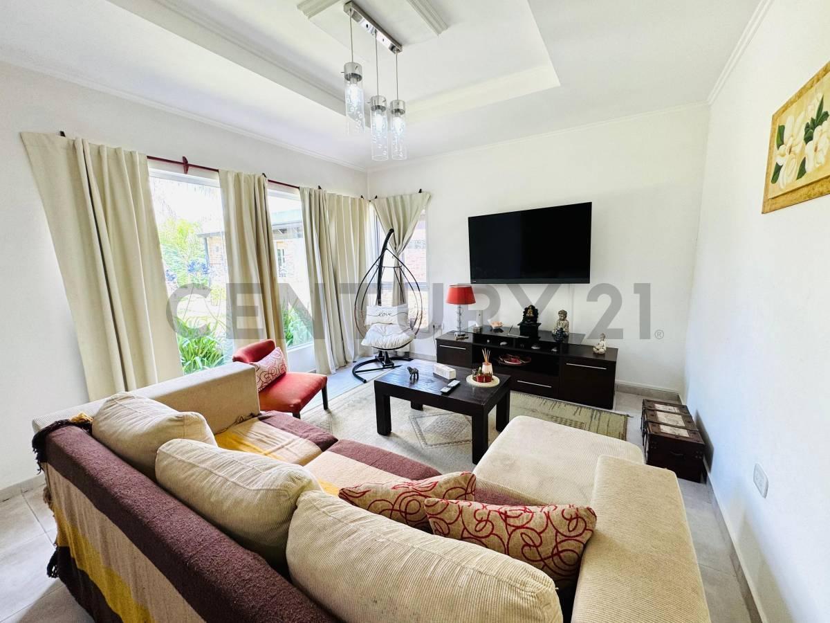 Foto de CASA en venta Sicardi, imagen 5