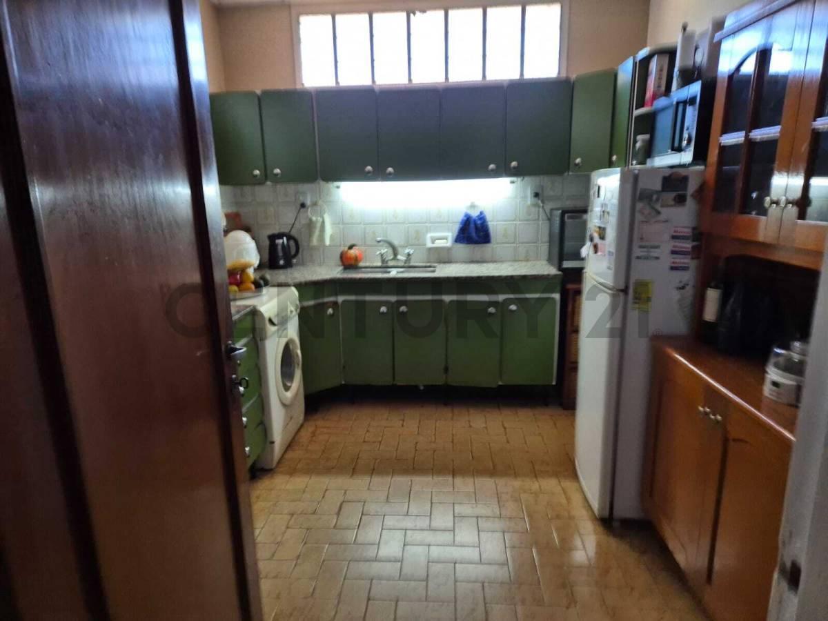 Foto de Casa a la venta en Lisandro Olmos, imagen 5