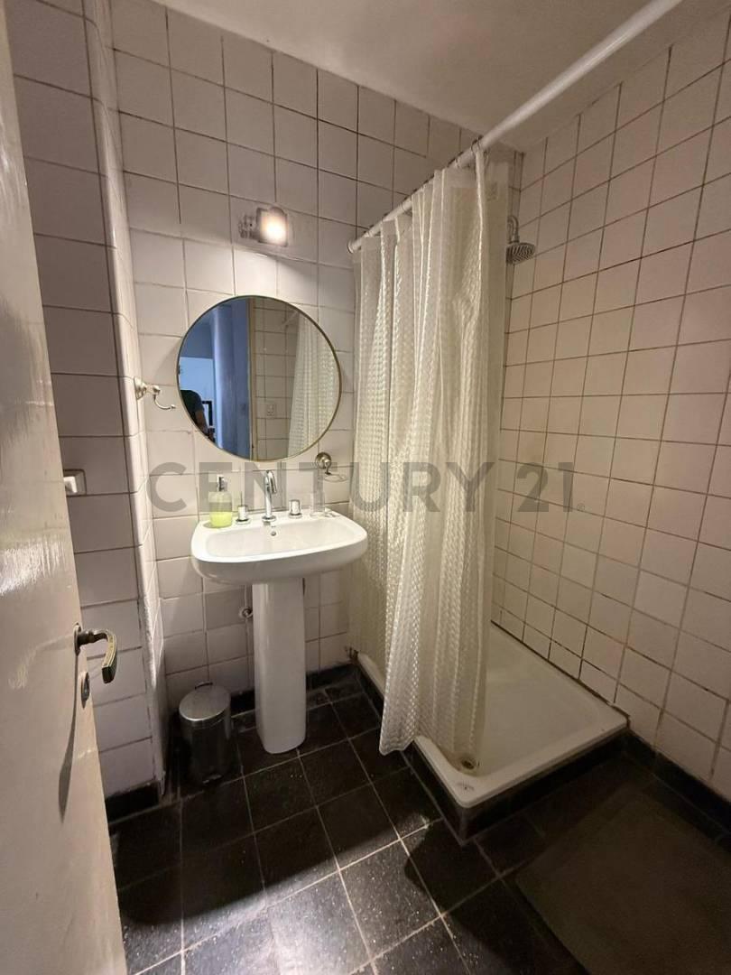 Foto de Departamento en venta de dos dormitorios en La Plata, imagen 2