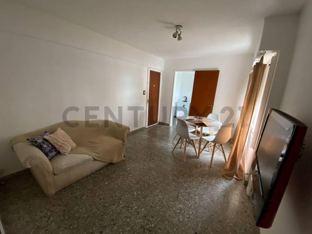 Foto de Departamento de un dormitorio en venta, La Plata, imagen 1
