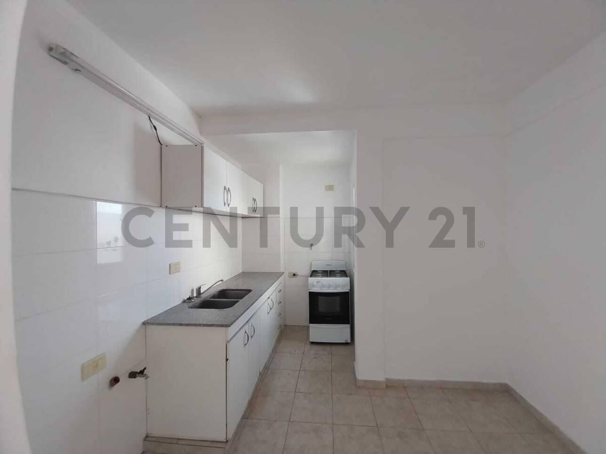 Foto de Departamento 2 dormitorios en alquiler en La plata, imagen 5