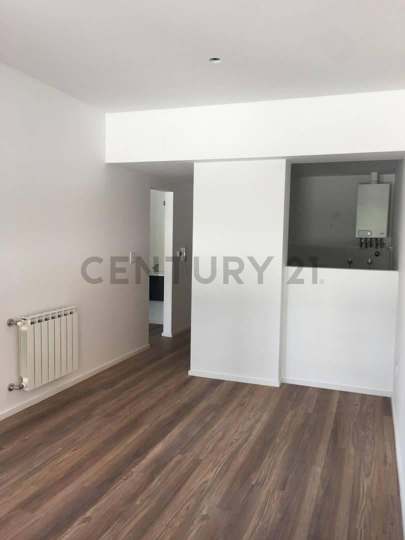 Foto de Departamento 1 dormitorio en alquiler con cochera en La Plata, imagen 4