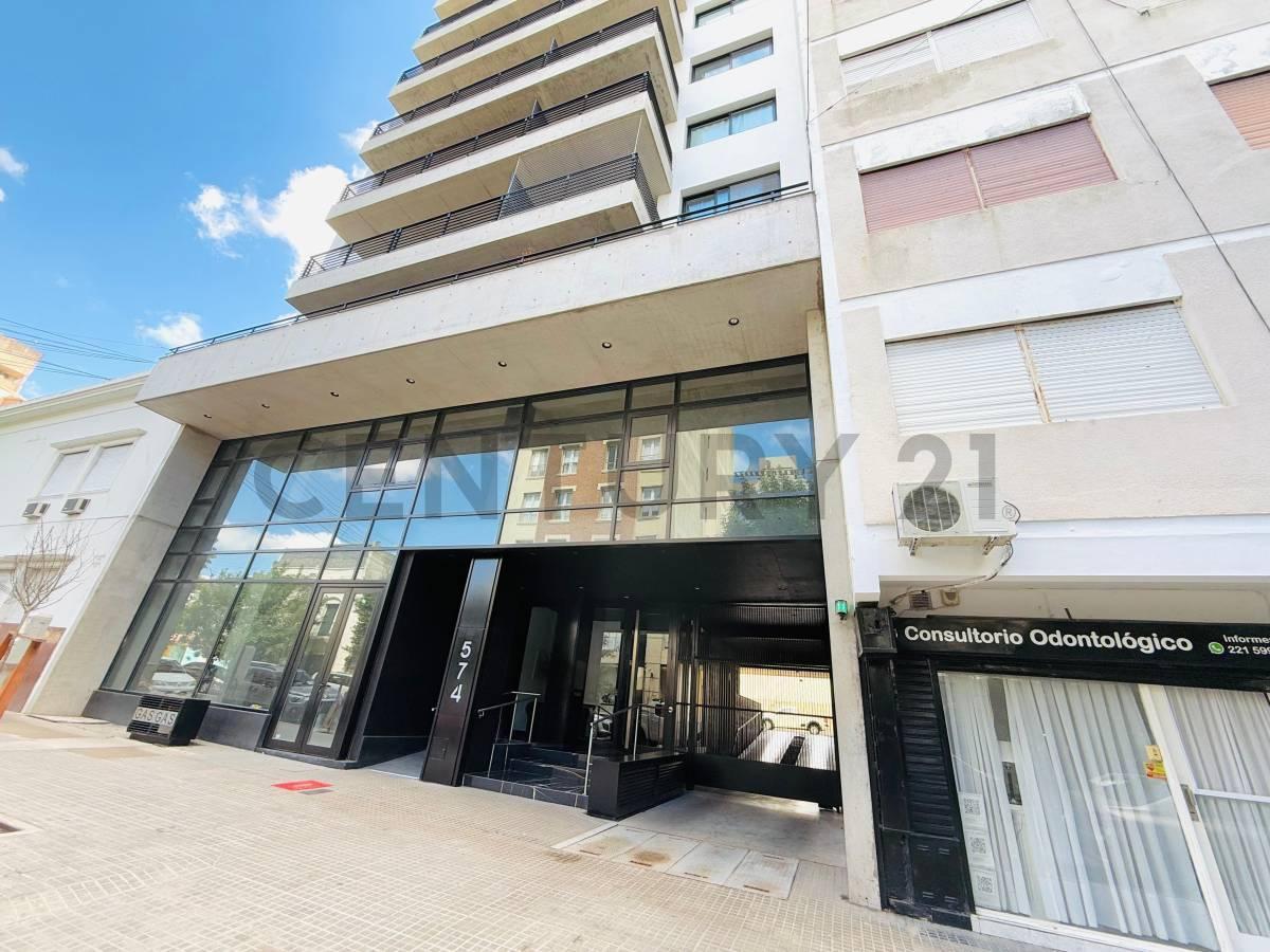 Foto de Departamento de categoria 3 dormitorios en venta en La Plata, imagen 1